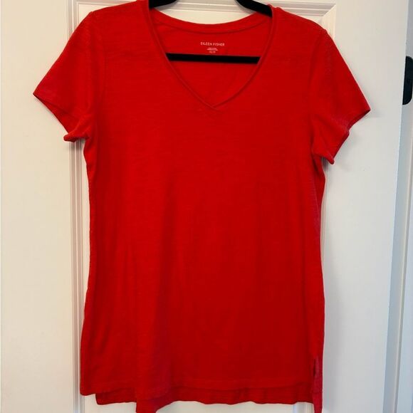 EILEEN FISHER Easy V-Neck Organic Cotton T-Shirt Crimson Red Women’s Size XS - Picture 1 of 4